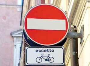 cartello stradale
