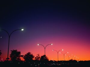 ws_Aligned_street_lights_1024x768
