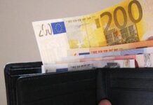L’incubo del prelievo forzoso dai conti italiani: i bookmaker lo danno già a 3,95