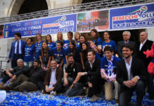 Rebecchi Nordmeccanica, bagno di folla in piazza