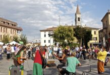Bascherdeis a Vernasca, artisti di strada dal mondo