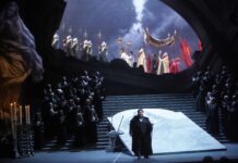 Lirica al Municipale: allestimento da film noir per la Tosca di Puccini