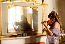 La bacchetta di Alvise Casellati e il violino di Francesca Dego con la Filarmonica Arturo Toscanini
