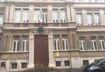 Bonaccini conferma la chiusura dei nidi, scuole e università fino all’8 marzo