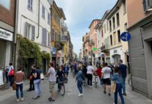 Confesercenti Piacenza: primo week end di saldi al di sotto delle attese, con cali vicino a 30% rispetto all’anno scorso