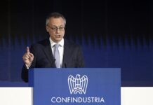 Bonomi: “Il salario deve essere giusto, quello minimo da solo non risolve”