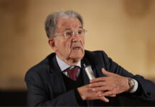 Prodi al Forum Pd: “Diritto di veto e populismo drammi per l’Europa”