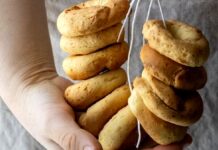 Fera dal Busslanein, San Nicolò omaggia le tradizionali ciambelline De.Co.