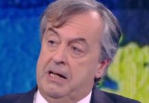 Burioni: “Chi non si è vaccinato per il Covid è irresponsabile come chi guida ubriaco”