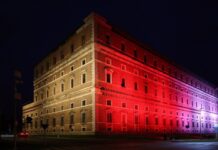 Nuove luci per Palazzo Farnese. Risparmio energetico del 55%, effetti cromatici e valorizzazione dei dettagli architettonici