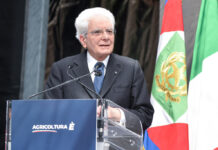 Mattarella: “Dazi inaccettabili, le guerre commerciali sono pericolose”