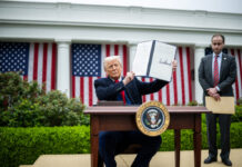 “Stop di 90 giorni ai dazi americani” ma la Casa Bianca smentisce: “Una fake news”