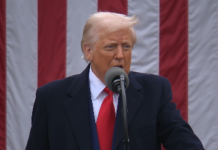 L’annuncio di Trump: “Basta furti, dazi per tutti i Paesi del mondo”