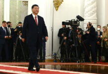 La Cina alza i contro-dazi al 125%: “Gli Stati Uniti diventeranno lo zimbello del mondo”