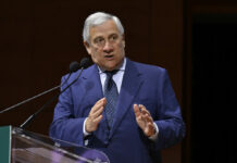 Tajani: “Israele fermi i raid a Gaza, vogliamo 2 popoli 2 Stati”
