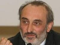 Niente voti e senza smartphone: nasce la nuova scuola media “Novara” a Piacenza