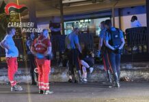 Serata turbolenta sul pubblico passeggio, due giovani fermate dai carabinieri