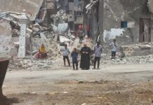Bombardata la chiesa della Sacra Famiglia a Gaza: ferito anche padre Romanelli.