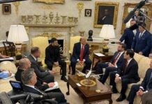 Trump: “La guerra in Ucraina finirà”. E Zelensky apre al trilaterale con Putin