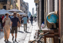 Festa dei Matti da Galera e Via Roma Street Market in programma domenica 5 ottobre